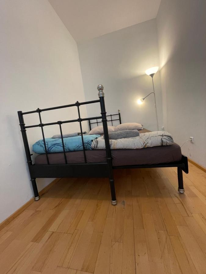 Privatunterkunft City And